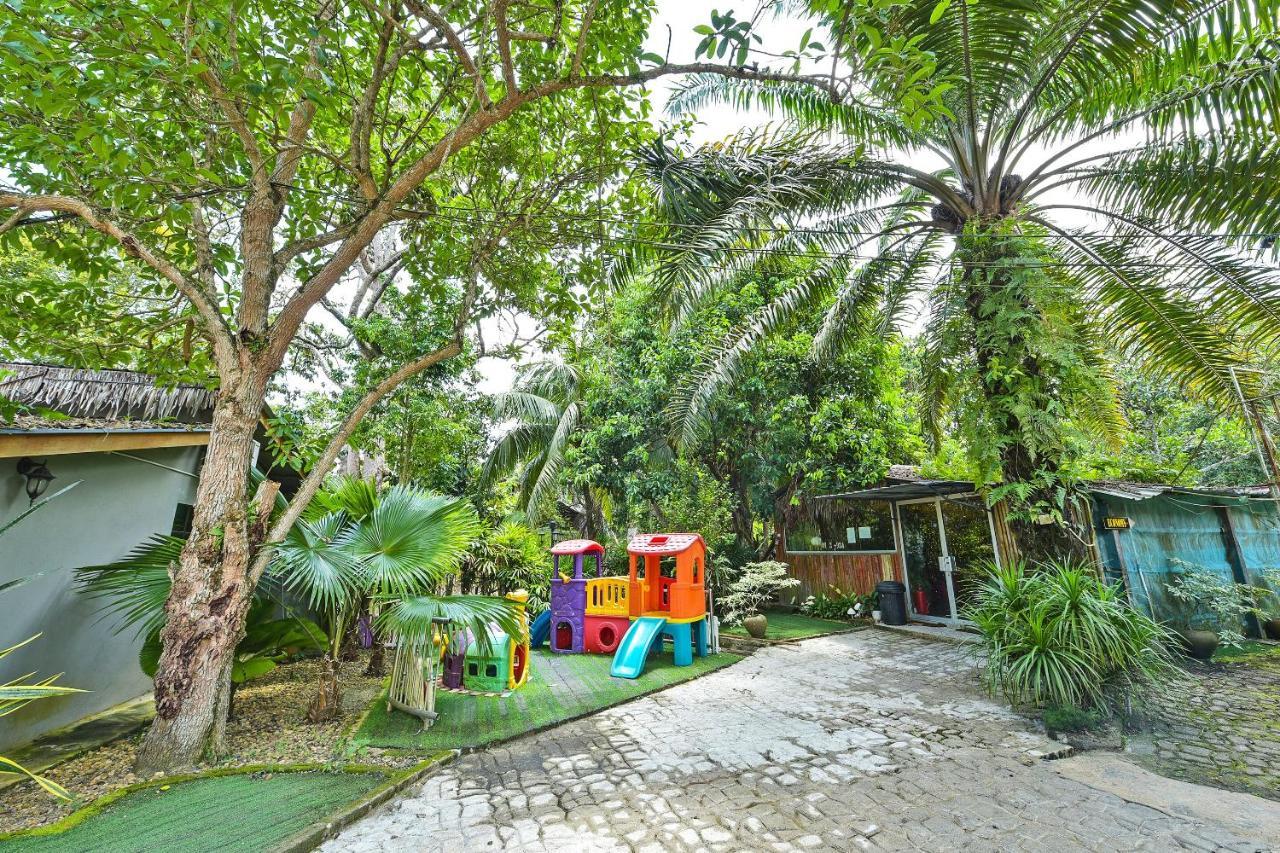 Oyo 90636 Teratak Zakiah Chalet Jerantut Extérieur photo