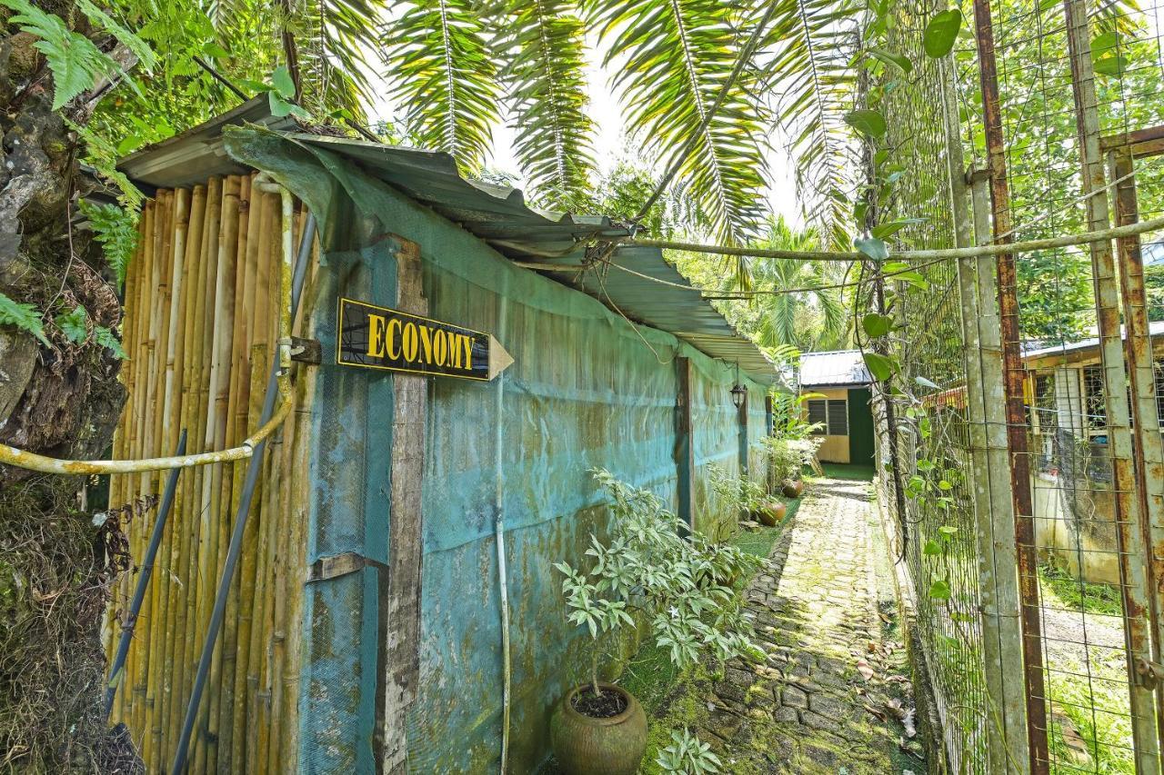 Oyo 90636 Teratak Zakiah Chalet Jerantut Extérieur photo
