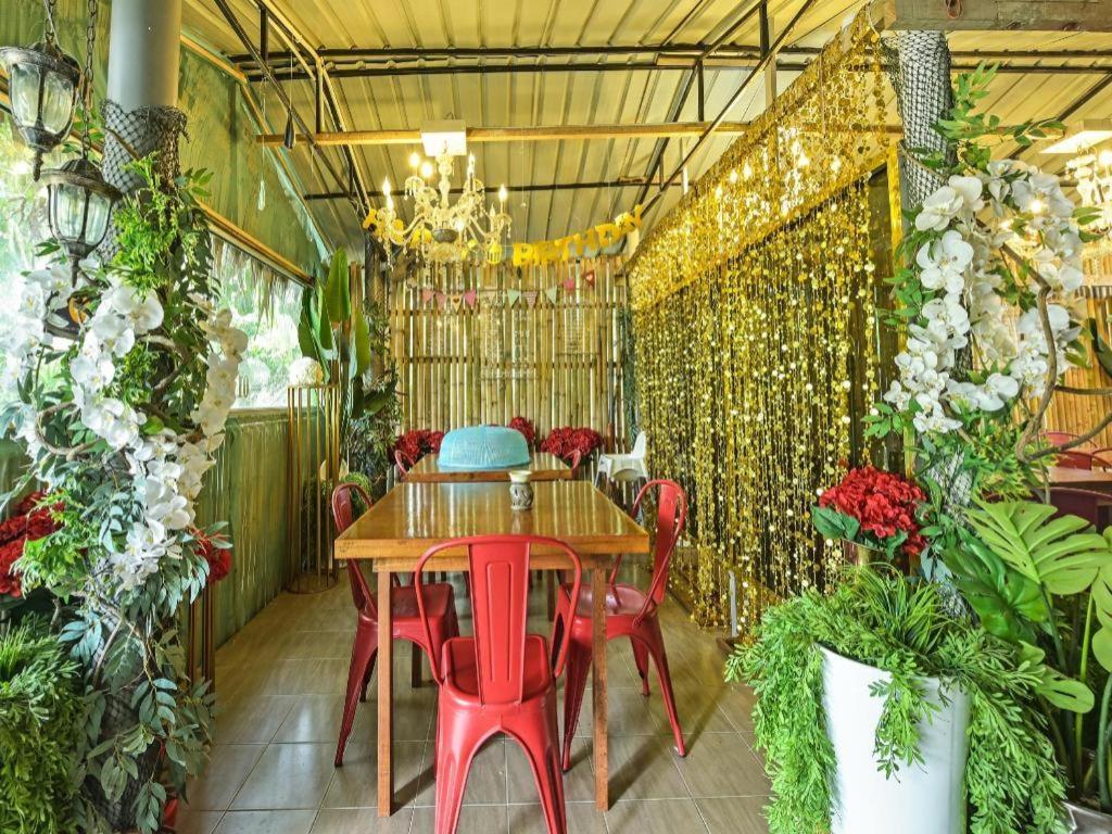 Oyo 90636 Teratak Zakiah Chalet Jerantut Extérieur photo