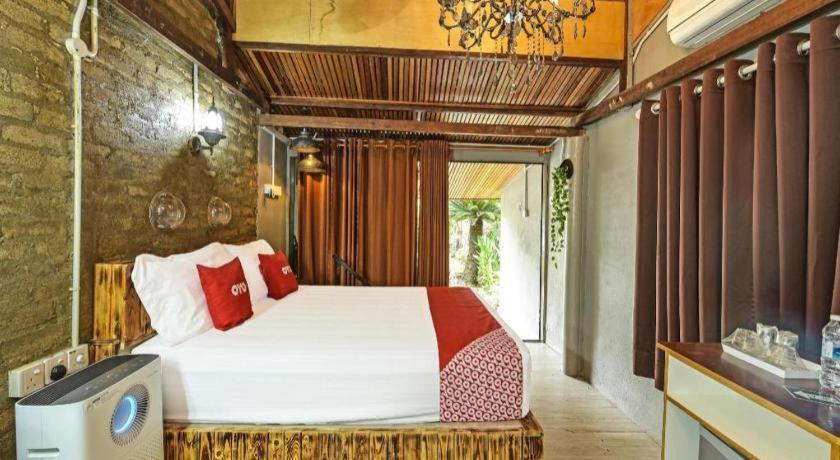 Oyo 90636 Teratak Zakiah Chalet Jerantut Extérieur photo