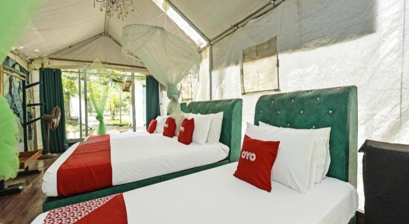 Oyo 90636 Teratak Zakiah Chalet Jerantut Extérieur photo
