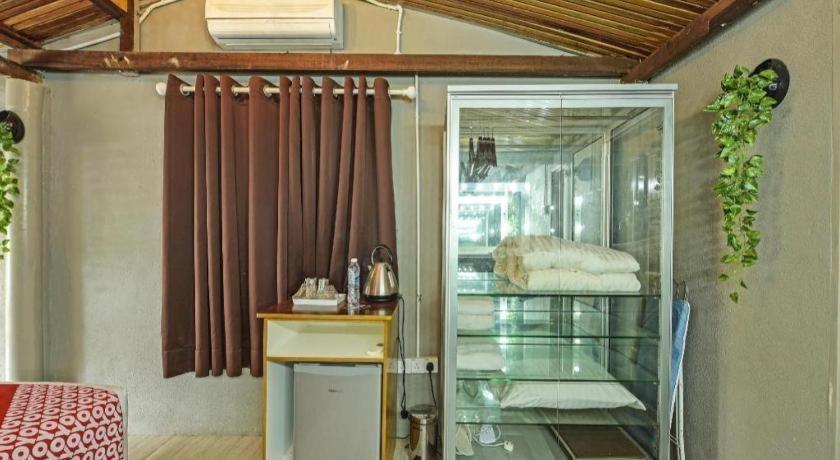 Oyo 90636 Teratak Zakiah Chalet Jerantut Extérieur photo